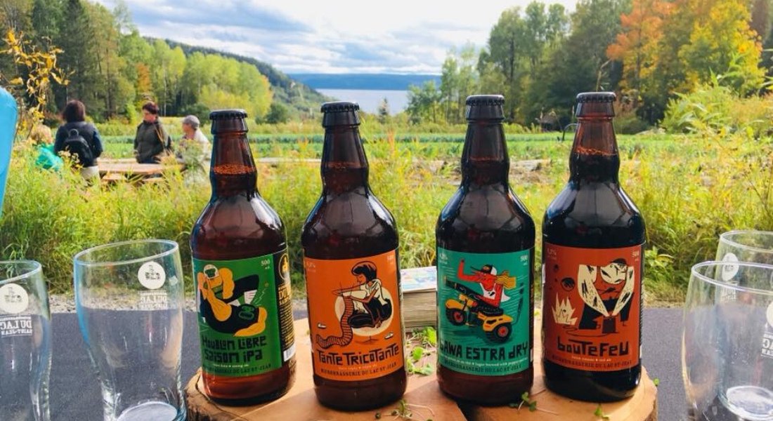 Montreal beer street scene